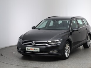 VW Passat Variant