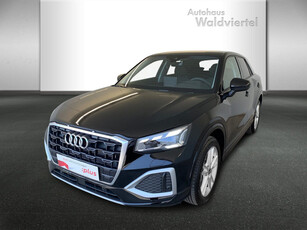 Audi Q2 35 TFSI admired