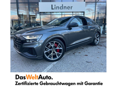 Audi Q8 55 TFSI e quattro