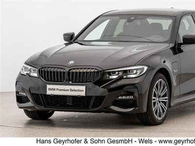 BMW 330e xDrive