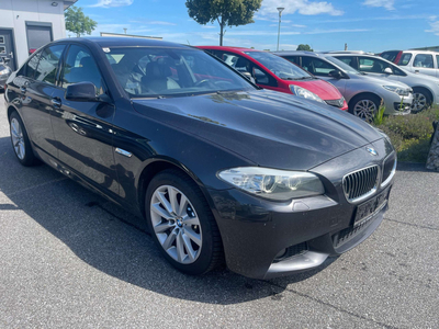 BMW 530 i M-Paket ab Werk Innen und Außen, Schalter