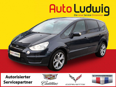 Ford S-MAX Titanium 2,0 TDCi DPF *NAVI*PDC*SHZ*TEMPO...