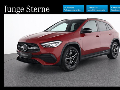 Mercedes-Benz GLA 250 e AMG Line Panorama AHK LED Kamera Leasin