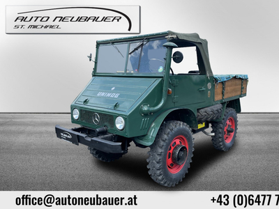 Mercedes-Benz Unimog 411