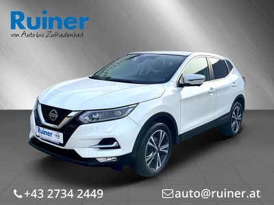 Nissan Qashqai 1,3 DIG-T N-Connecta/ LED