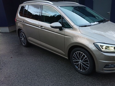 VW Touran Highline BMT/Start-Stopp