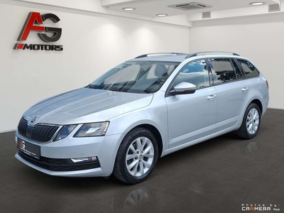 Skoda Octavia Combi 1,6 TDI Ambition /SHZ/Tempomat/AHK/Smart Li