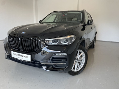 BMW X5 xDrive 45e Hybrid M sport AHK