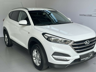 Hyundai Tucson Comfort 2WD *PDC*Sitzheiz*Tempomat*