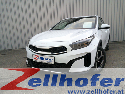 KIA Xceed 1,6 CRDI 48V Silber