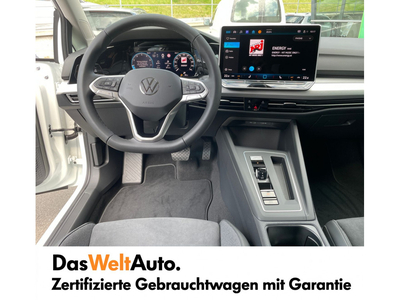 VW Golf Life mHeV DSG