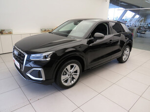 Audi Q2 30 TFSI admired