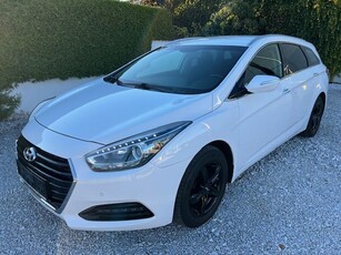 Hyundai i40 Style 1,7 CRDI Diesel Start-Stop