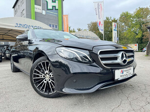 Mercedes-Benz E 220 d T Automatik Avantgarde+Navi+Kamera+LED+Teilleder