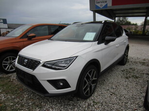 Seat Arona Style LED Alcantara Kamera