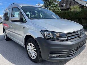 VW Caddy TDI 2,0 BMT 15300€ NETTO NAVI SITZHEIZUNG