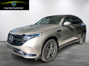 Mercedes-Benz EQC 400 4M AMG*AHK*DISTRONIC*AKUSTIKGLAS*KAM*19''