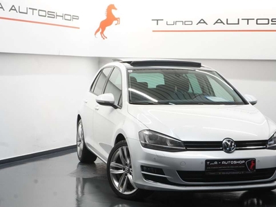 Volkswagen Golf 7 1.6 TDI *Pano*Sitzheizung*Xenon*