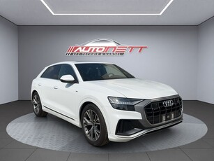 Audi Q8 50 TDI quattro