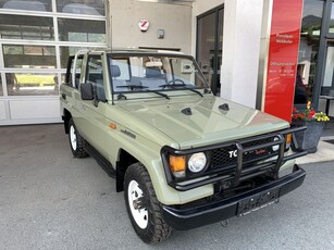 Toyota Landcruiser 2,4 LX Htp. 4WD TD