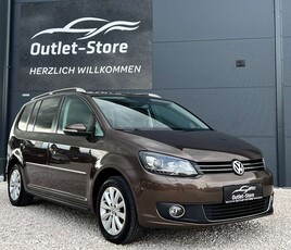 Volkswagen Touran Highline BMT DSG*1.Besitz*Pano*LED*AHK*SHZ*Parkp.*