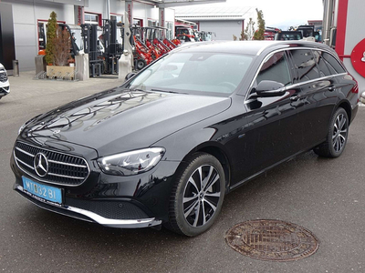 Mercedes-Benz E 300 de PHEV T 4Matic Aut. *LED, NAVI, ACC, AHK*