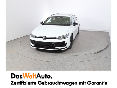 VW Passat Variant R-Line TDI DSG