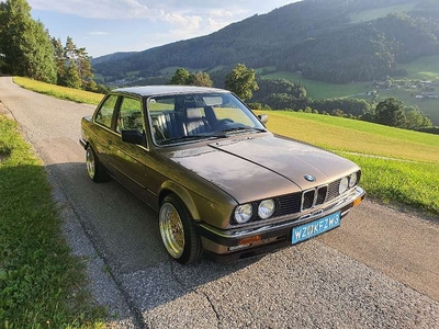 BMW 320/6 E30