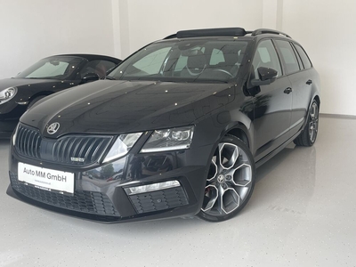 Skoda Octavia Kombi DSG RS 4x4 Panoramadach Standheizung