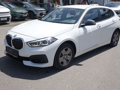 BMW 118 d *LED, NAVI, SITZHEIZUNG* *BESTPREIS IN Ö!*