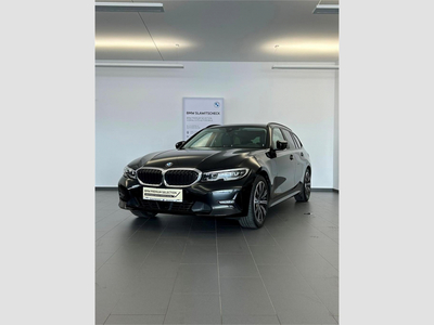 BMW 320d xDrive Advantage