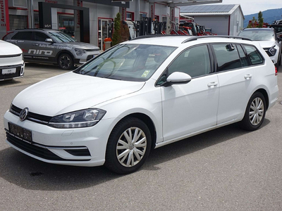 VW Golf Comfortline 2,0 TDI DSG *NAVI, ACC, PDC*