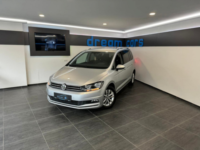 VW Touran Highline 1,6 SCR TDI DSG / 7 SITZER / NAVI / LEDER / elektr. SI