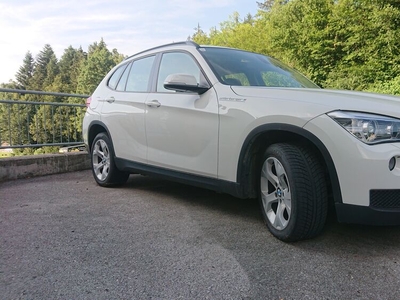 BMW X1 xDrive 18d