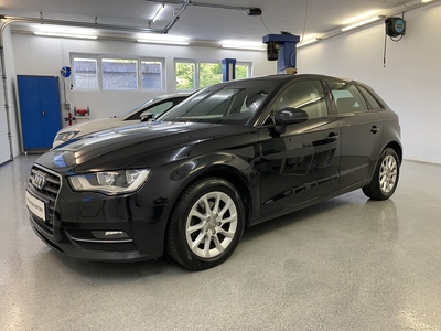 Audi A3 1.6 TDI Attraction