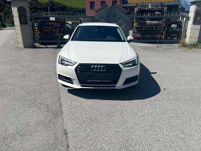 Audi A4 quattro basis