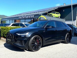 Audi Q8 60 TFSI e *BLACK*PANO*B&O*AHK*MATRIX*HUD*LUFT*