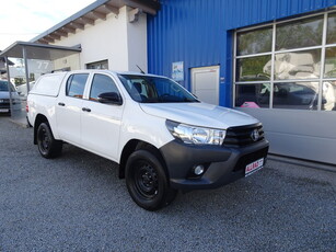 Toyota Hilux Double Cab 2,4 D Country 4x4