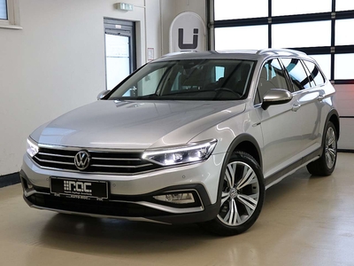 Volkswagen Passat Alltrack 2.0 TDI SCR 4Motion DSG LED/Navi/AHK/STH/Kamera...