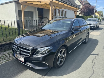 Mercedes-Benz E 220 d 4Matic Widescreen, Burmester, el. Sitze