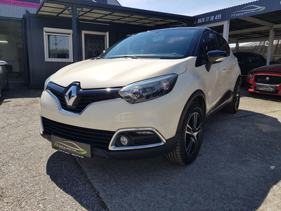 Renault Captur Expression TCe 90 ENERGY / Tempomat / ALU