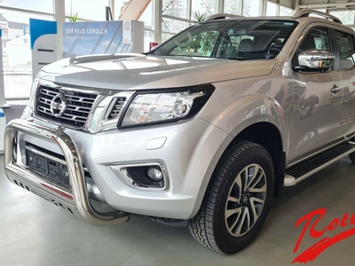 Nissan Pickup Navara Double Cab 4x4