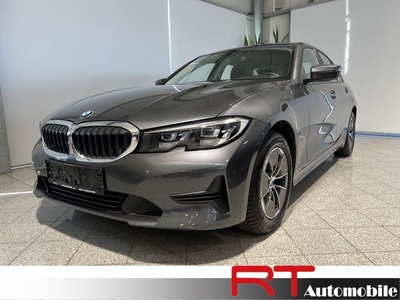 BMW 318d Advantage ''LED, Navi''