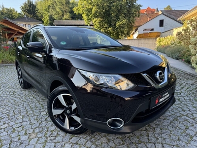 Nissan Qashqai N-Vision 4x4 PANO 360•KAMERA SHZ