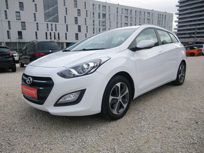 Hyundai i30 Comfort 1,6 CRDI Automatik