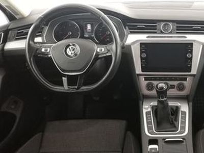 VW Passat Variant