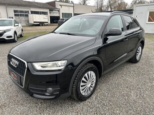 Audi Q3 2.0 TDI quattro/WENIG KM/LED