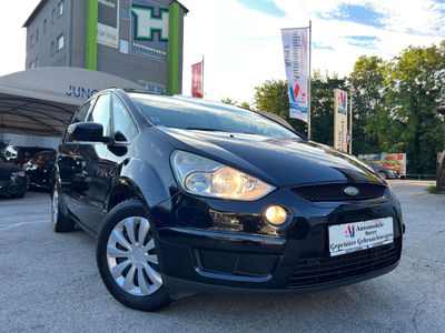 Ford S-MAX Trend 2,0 TDCi DPF+Navi+Bluetooth/USB+Einparkhilfe