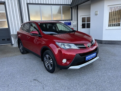 Toyota RAV4 2,2 D-4D Elegance 4WD **AHK**