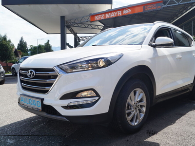 Hyundai Tucson 2,0 CRDI 4WD Business Class